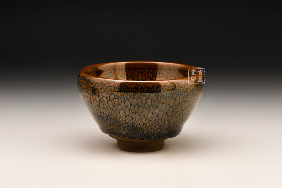 陈大鹏——建盏五大名家之一,鹧鸪斑第一人;1983年,《鹧鸪斑建盏》