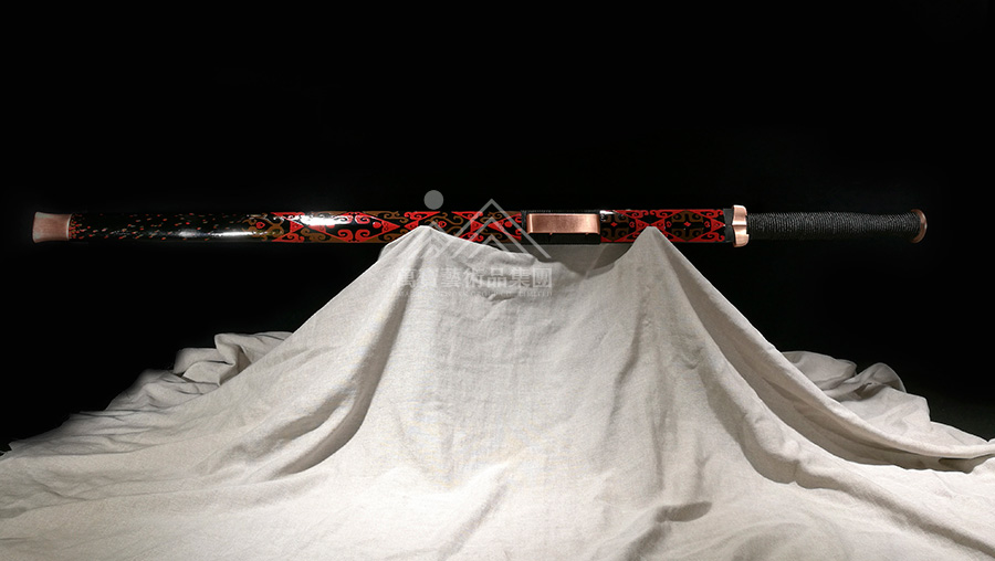 紫铜大漆鞘惊虹汉剑