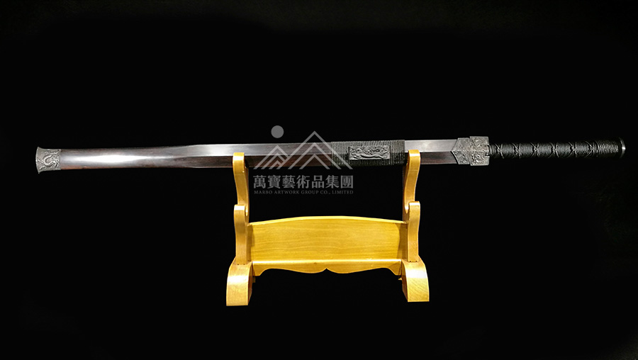 铁装鱼骨纹汉剑